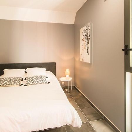 Le Coin Cosy Avec Balcon Terrasse Parking Prive Et Linge De Lit Compris Apartment Сарла-ла-Канеда Екстериор снимка