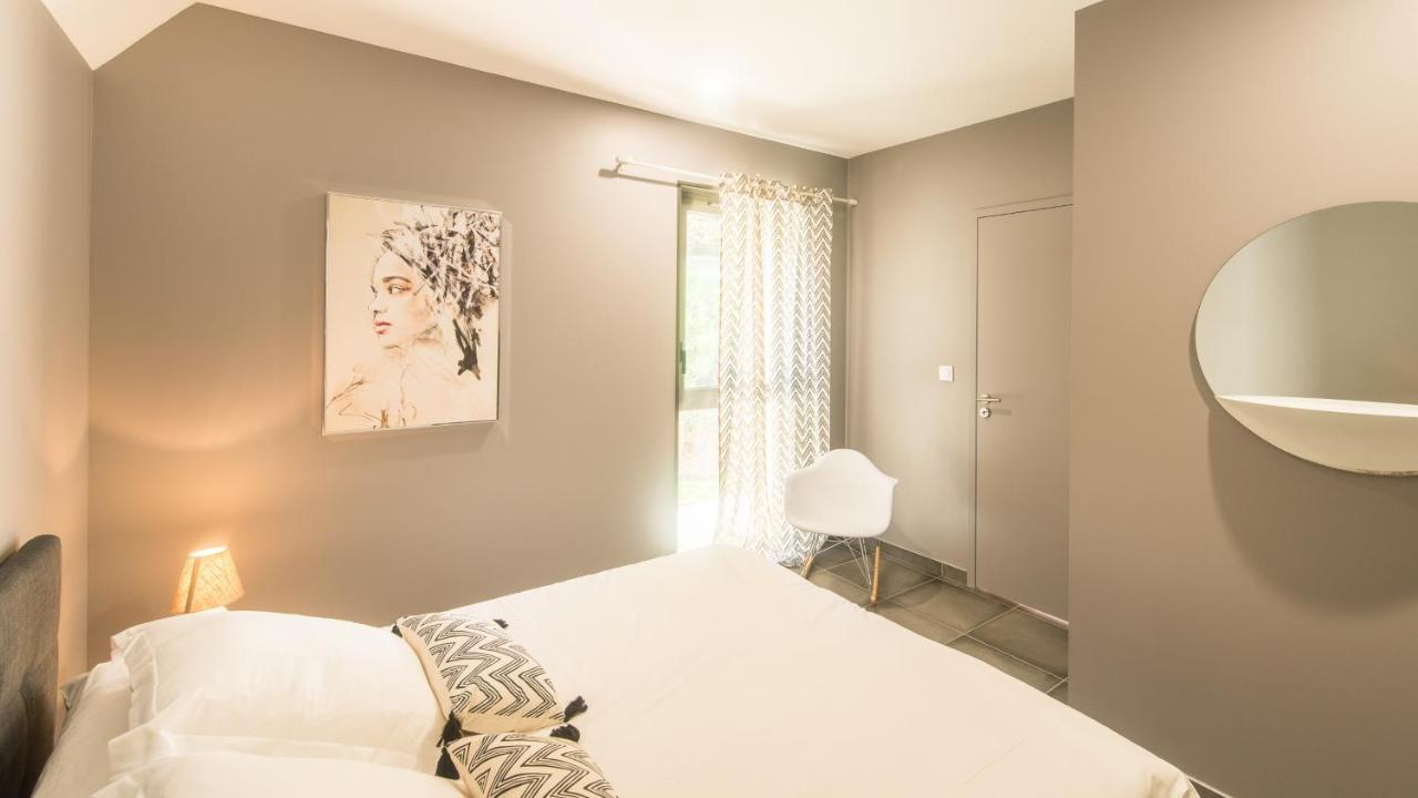 Le Coin Cosy Avec Balcon Terrasse Parking Prive Et Linge De Lit Compris Apartment Сарла-ла-Канеда Екстериор снимка